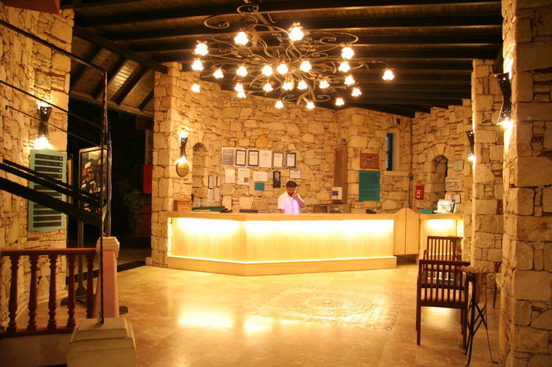 Grand Aquarium Apart İçmeler Esterno foto