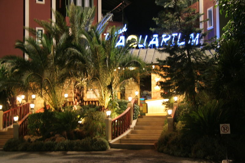Grand Aquarium Apart İçmeler Esterno foto