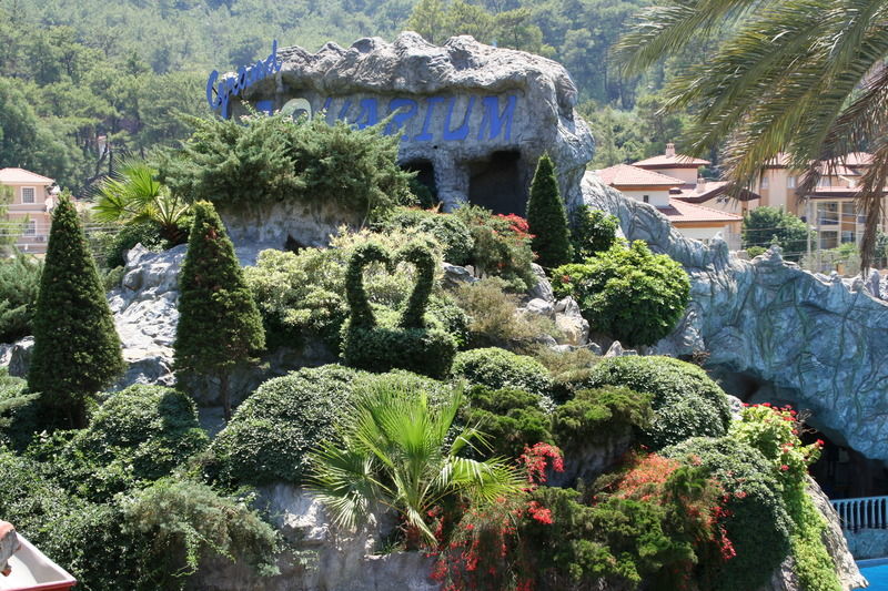 Grand Aquarium Apart İçmeler Esterno foto